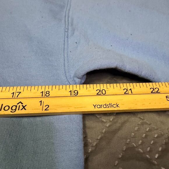 Taylor Swift The Eras Tour 1989 Light Blue Hoodie with front and back print SZ M - Picture 5 of 5